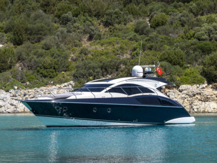 Naviga Yachting - Never Give Up