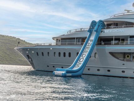 Naviga Yachting Ultra Lüks Motoryat Hırvatistan Tatil Keyfi