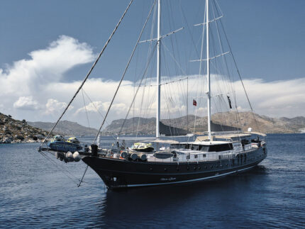 Naviga Yachting l Nevra Queen Gulet & Motoryacht Kiralama