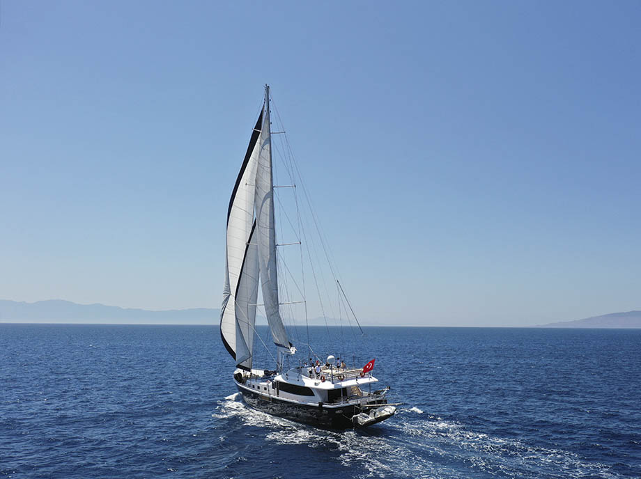 Naviga Yachting Gulet Charter Bodrum l Gulet Gulmaria